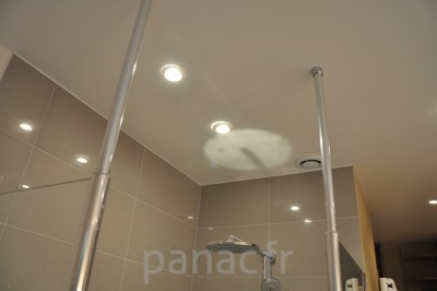 Paroi et porte de douche sur mesure