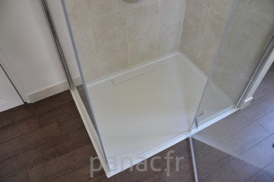 Paroi et porte de douche sur mesure