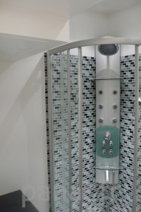 Paroi et porte de douche sur mesure