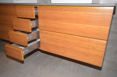 Mobilier salle de bain sur mesure en bois