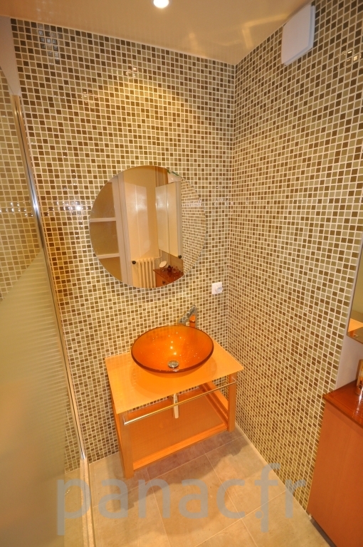 Salle de bain moderne, salle de bain design