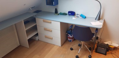 Tables et bureau sur mesure